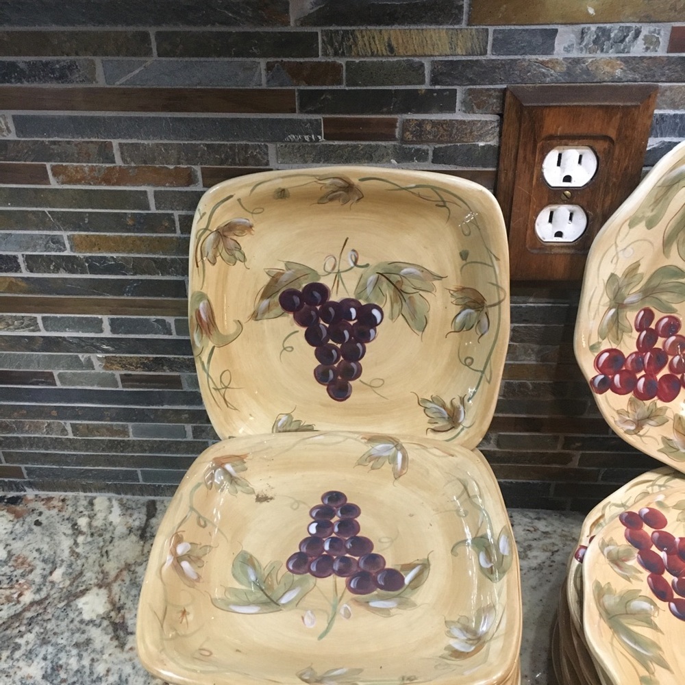 Meritage by Noble Excellence dinnerware